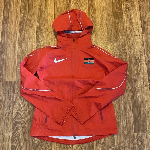 Nike Pro Elite Kenya Hypershield Storm Track &‎ Field Jacket Women’s Small - Picture 1 of 5